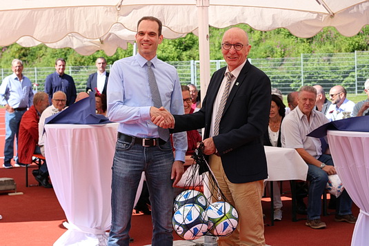 einweihung sportplatz